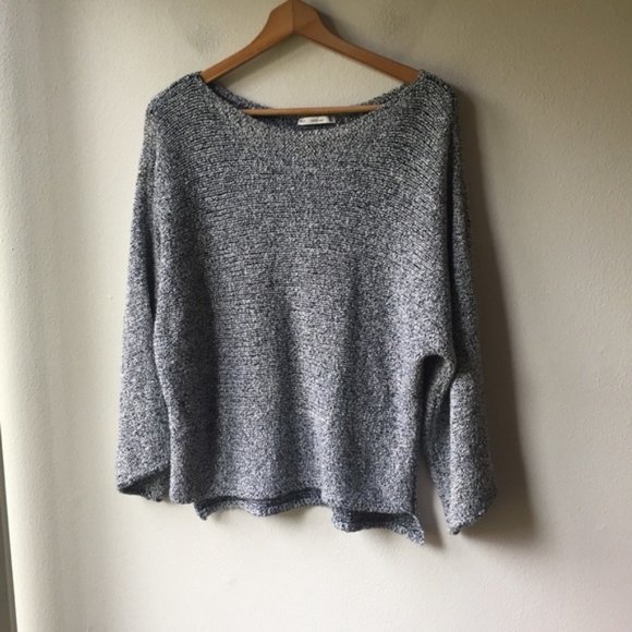 Zara Knit Sweater with Wide Sleeves - Picture 3 of 9